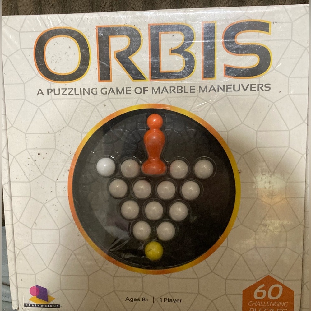 NWT Orbis Marble Maneuver Game
